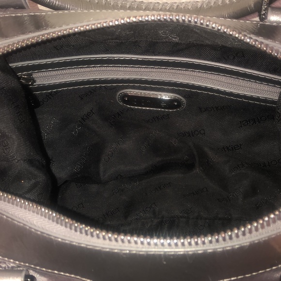 Botkier Trigger hobo style purse. EUC! - Picture 7 of 10